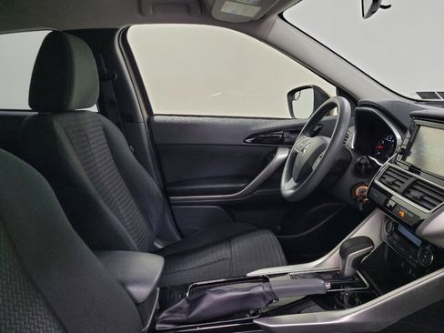 Used 2018 Mitsubishi Eclipse Cross ES image 21