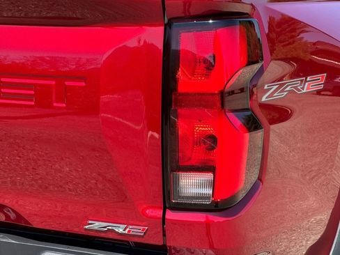 Certified 2024 Chevrolet Colorado ZR2 w/ Safety Package image 33