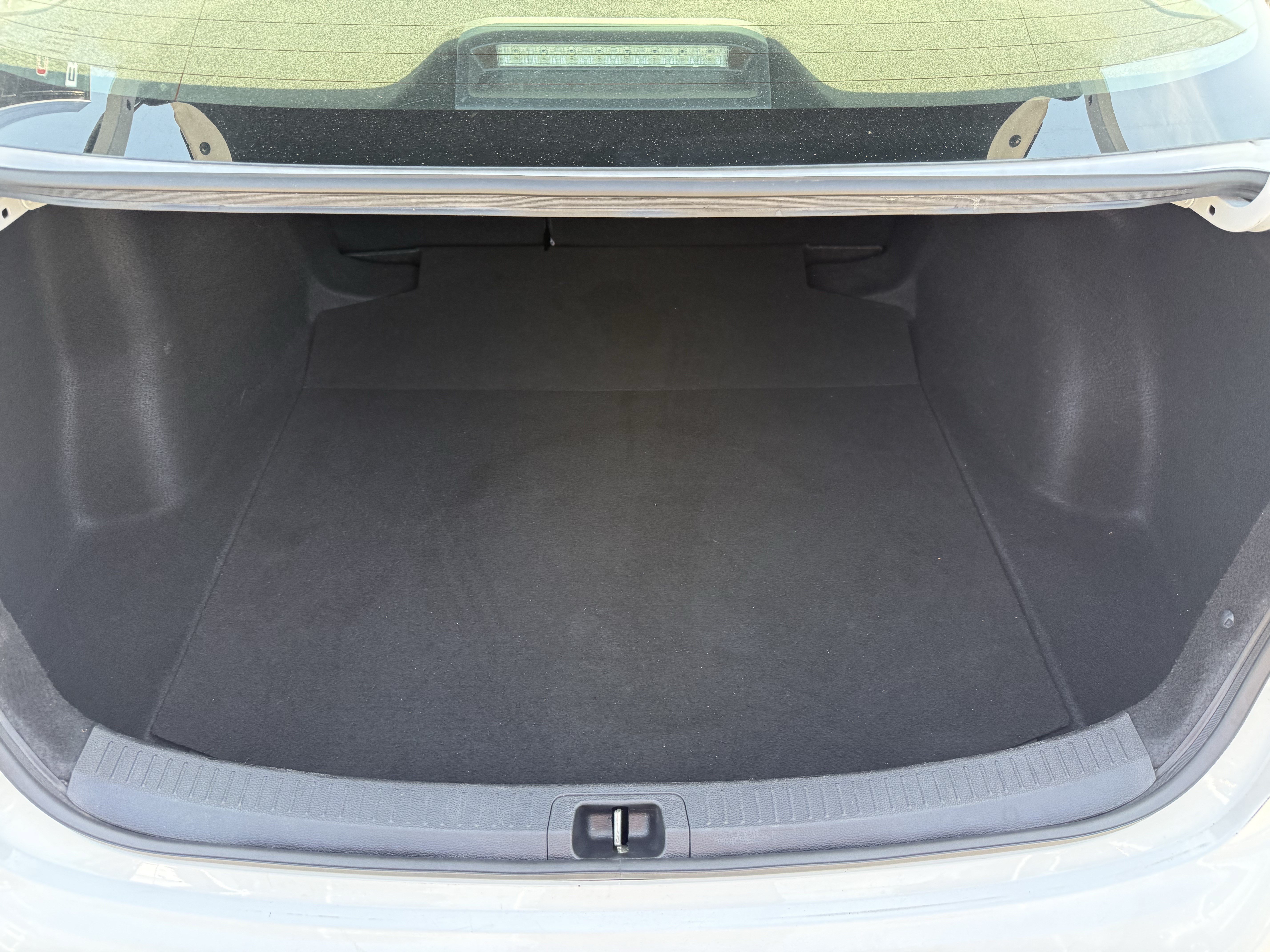 Used 2024 Toyota Corolla LE FWD image 29