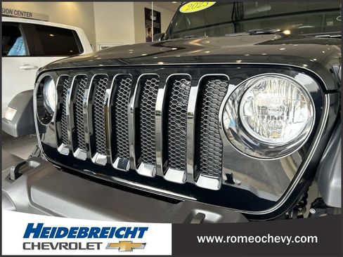 Used 2023 Jeep Wrangler Sport AWD/4WD image 46