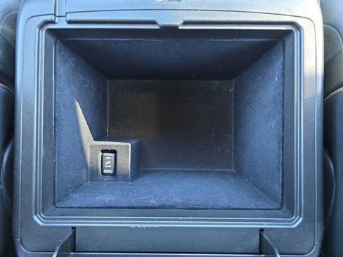 Used 2021 Nissan Armada Platinum w/ Captain's Chairs Package image 28