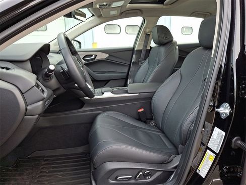 Used 2025 Acura TLX w/ Technology Package image 13