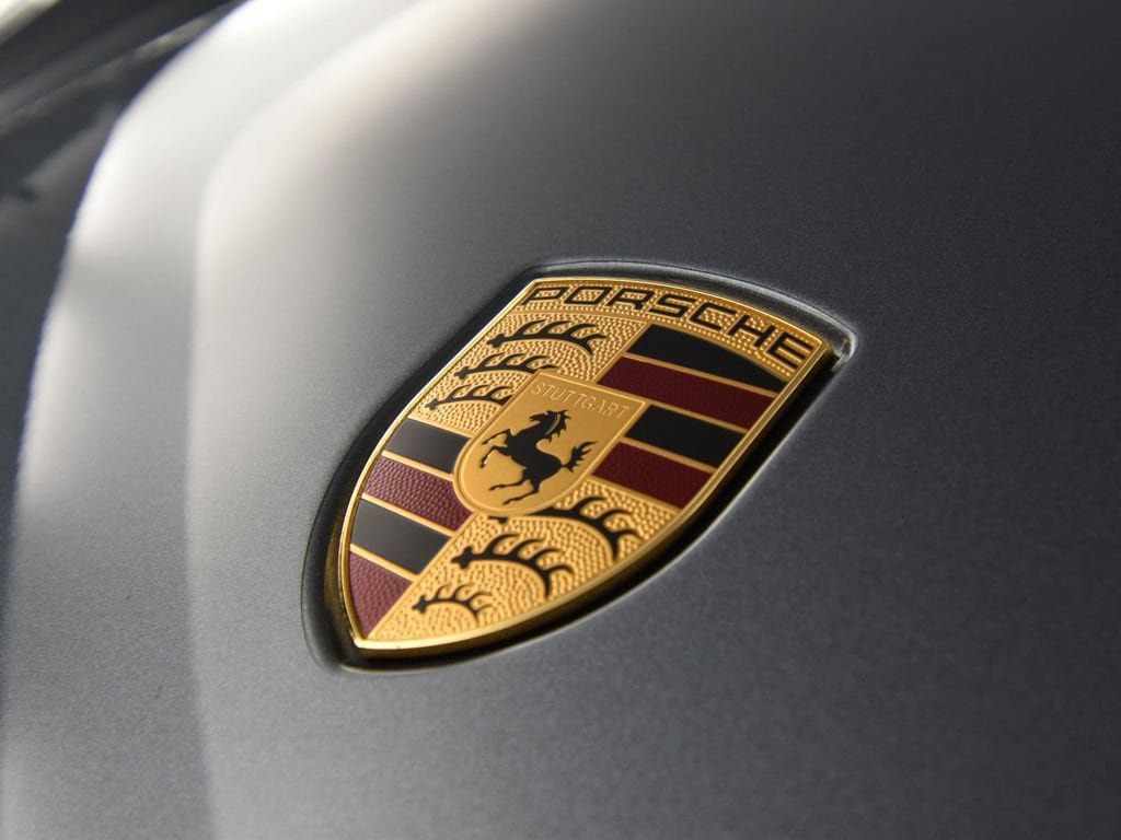 Certified 2025 Porsche 718 Cayman RWD image 36