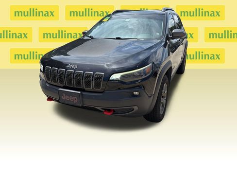 Used 2020 Jeep Cherokee Trailhawk AWD/4WD image 12