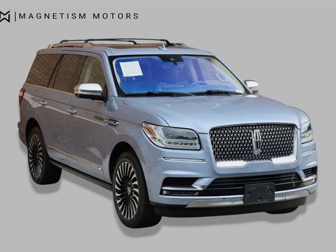 Used 2019 Lincoln Navigator Black Label w/ Cargo Package AWD/4WD image 6