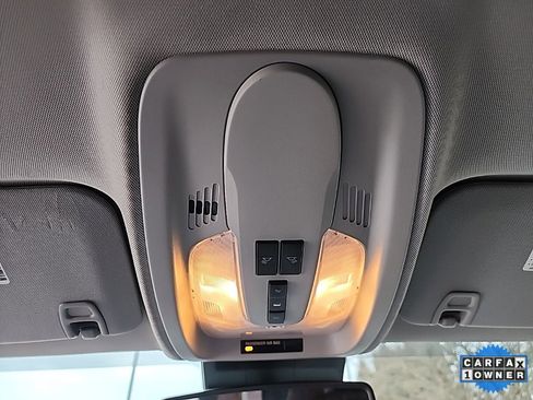 Used 2015 Chevrolet Equinox LT w/ Driver Convenience Package image 20