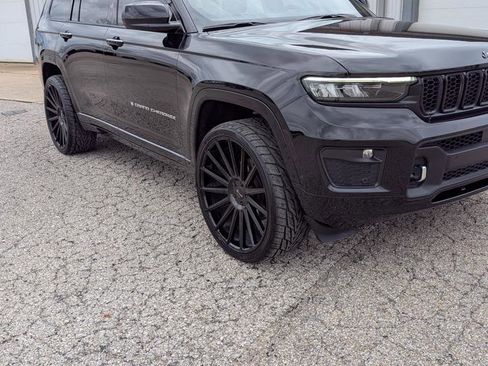 Used 2022 Jeep Grand Cherokee L Overland AWD/4WD image 3