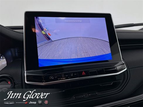 New 2026 Jeep Compass Latitude image 32