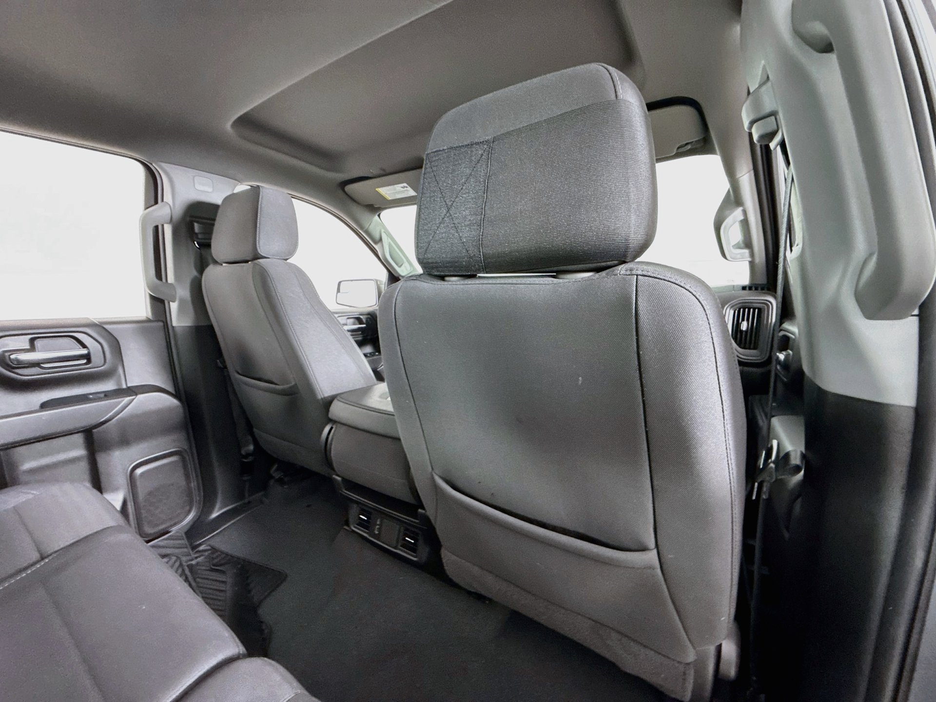 Used 2024 Chevrolet Silverado 1500 Custom AWD/4WD image 23