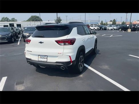Certified 2023 Chevrolet TrailBlazer RS w/ Convenience Package image 8