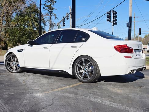 Used 2015 BMW M5 image 10
