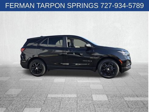 Used 2023 Chevrolet Equinox LS w/ LS Convenience Package FWD image 10