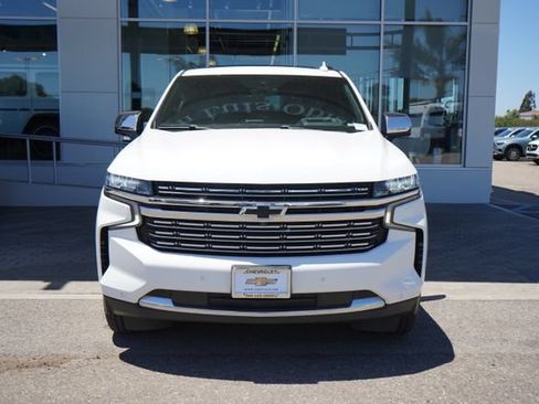 Used 2021 Chevrolet Tahoe Premier w/ Premium Package AWD/4WD image 3