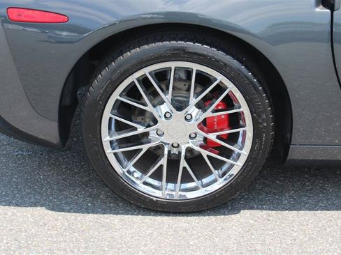 Used 2010 Chevrolet Corvette Coupe w/ 1LT RWD image 10