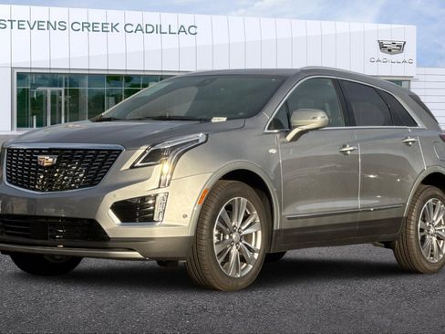 Used 2025 Cadillac XT5 Premium Luxury w/ Technology Package image 7