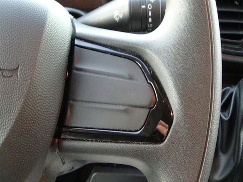 Used 2025 RAM ProMaster 2500 w/ Storage Group image 17