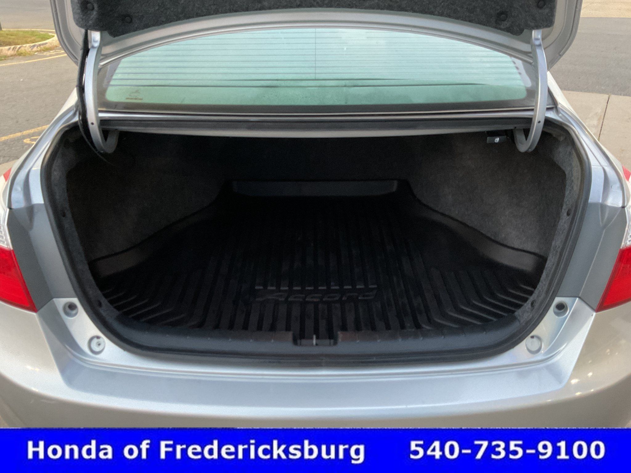 Used 2015 Honda Accord Sport image 20