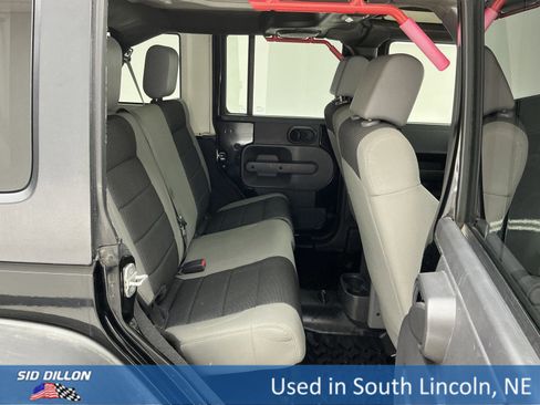 Used 2007 Jeep Wrangler X w/ Dual Top Group image 21