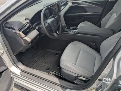 Used 2026 Toyota Camry LE FWD image 9