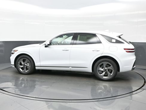 New 2026 Genesis GV70 2.5T Select image 3