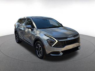 Used 2025 Kia Sportage LX video 1