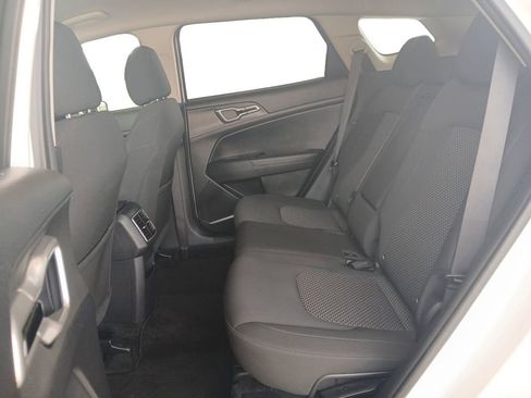 Used 2024 Kia Sportage LX image 13