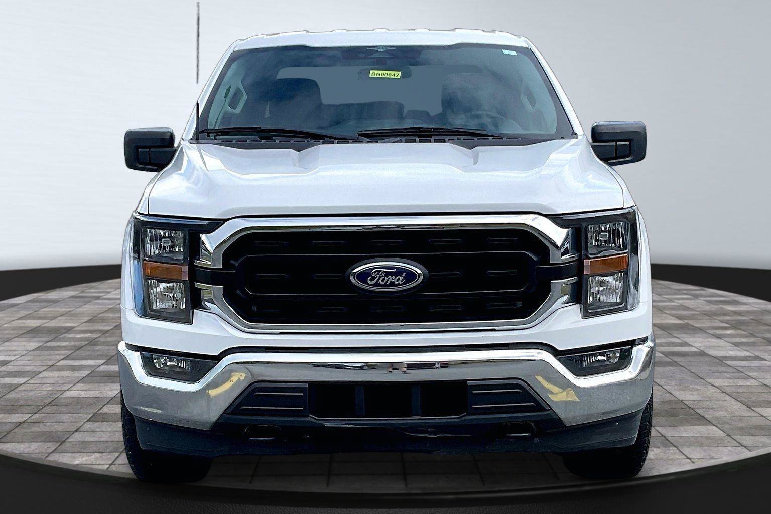 Used 2023 Ford F150 XLT AWD/4WD image 2
