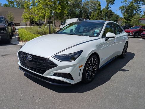 Certified 2021 Hyundai Sonata Limited FWD image 11