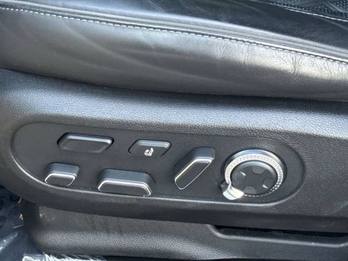 Used 2023 Genesis GV60 Performance AWD/4WD image 14