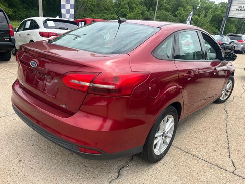 Used 2017 Ford Focus SE FWD image 8
