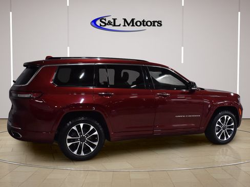 Used 2022 Jeep Grand Cherokee L Overland w/ Luxury Tech Group IV AWD/4WD image 8