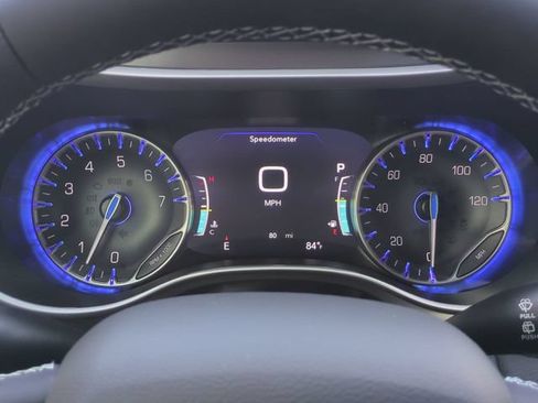 New 2026 Chrysler Pacifica Select w/ S Appearance Package FWD image 13