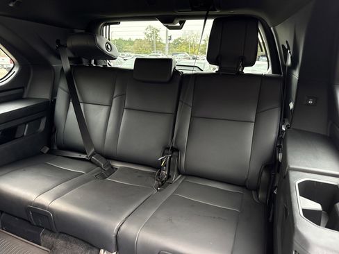 Used 2025 Toyota Sequoia Platinum image 17