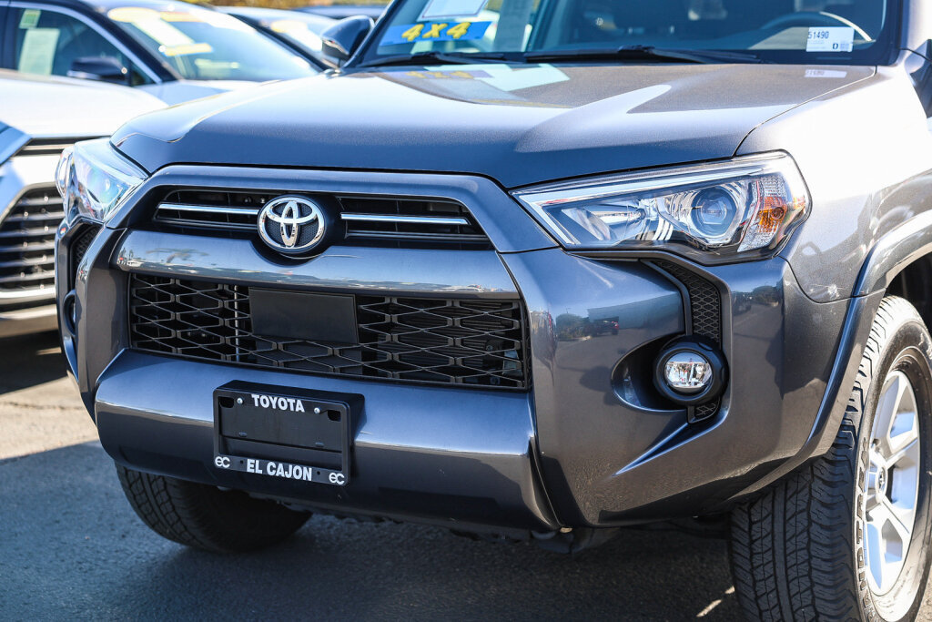 Certified 2023 Toyota 4Runner SR5 RWD image 18