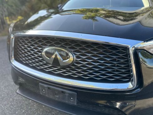 Used 2019 INFINITI QX50 Essential w/ Proactive Package image 6