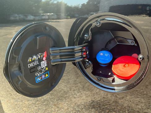 New 2026 RAM 2500 Tradesman w/ Chrome Appearance Group image 15