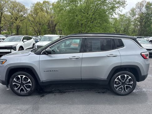 Used 2022 Jeep Compass Limited AWD/4WD image 31