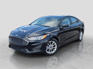 Used 2020 Ford Fusion SE FWD video 1