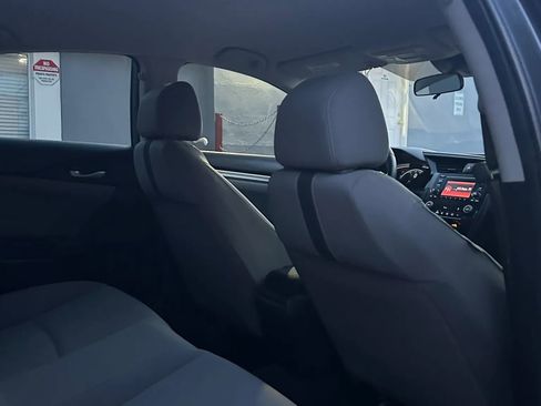 Used 2020 Honda Civic LX image 18