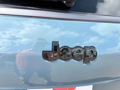 New 2026 Jeep Grand Cherokee L Limited w/ Limited Altitude Package image 36