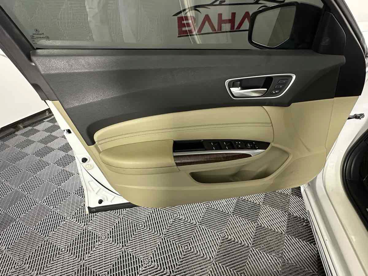 Used 2019 Acura TLX w/ Advance Package FWD image 16