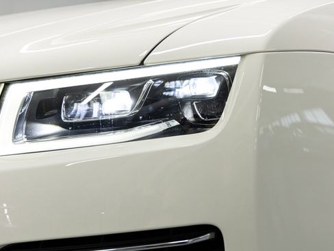 Certified 2022 Rolls-Royce Ghost image 14