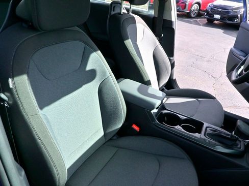 Used 2025 Kia K4 LXS FWD image 17