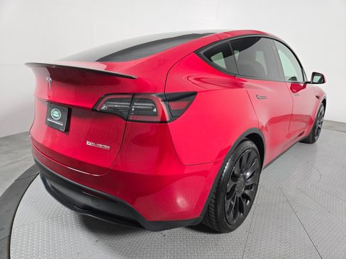 Used 2022 Tesla Model Y Performance AWD/4WD image 2