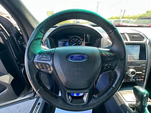 Used 2017 Ford Explorer Sport w/ Equipment Group 401A image 13