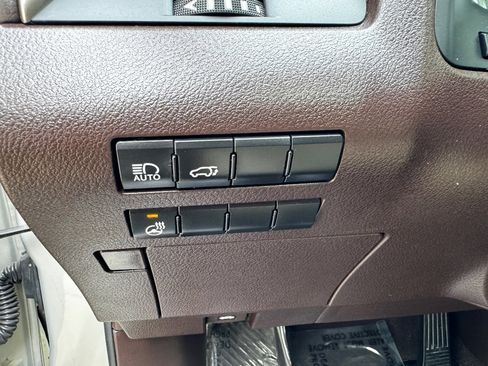 Used 2020 Lexus RX 350 AWD image 32