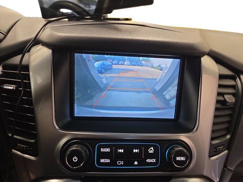 Used 2015 Chevrolet Suburban LT AWD/4WD image 16