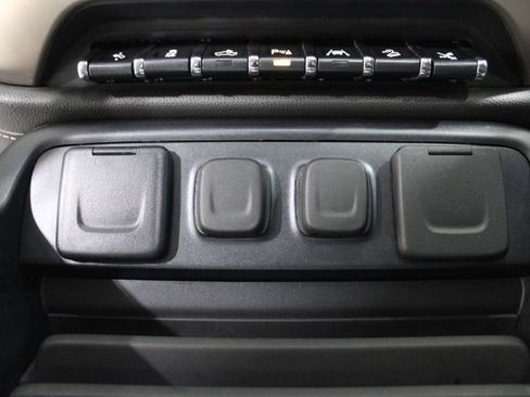 Used 2018 GMC Sierra 1500 Denali w/ Denali Ultimate Package image 33