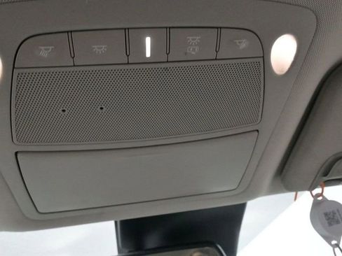 Used 2020 Nissan Murano SV image 14