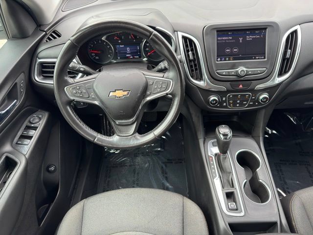 Used 2020 Chevrolet Equinox LT w/ Driver Convenience Package AWD/4WD image 13
